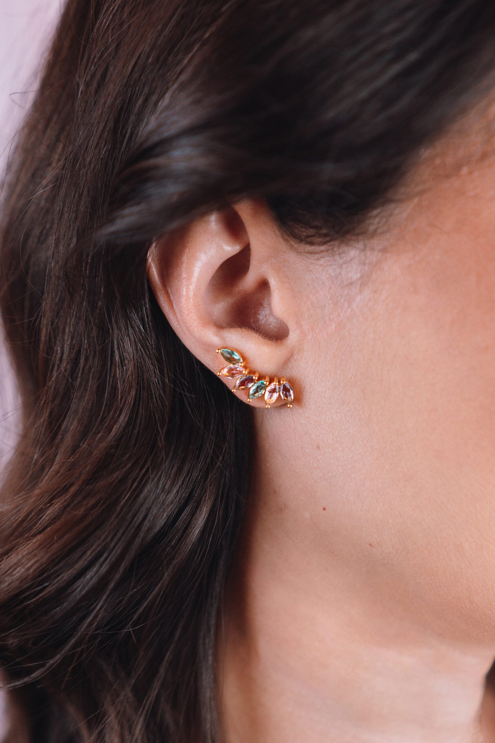 Brinco earcuff navetes colors